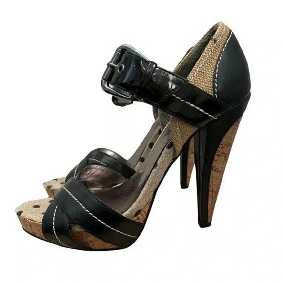 Charles Charles David Pinup Platform Pump Heels 5.5 - Picture 2 of 5